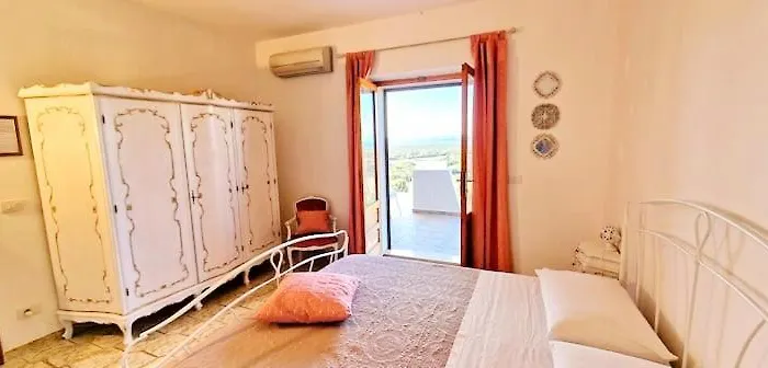 Guest house Bellavista Palau